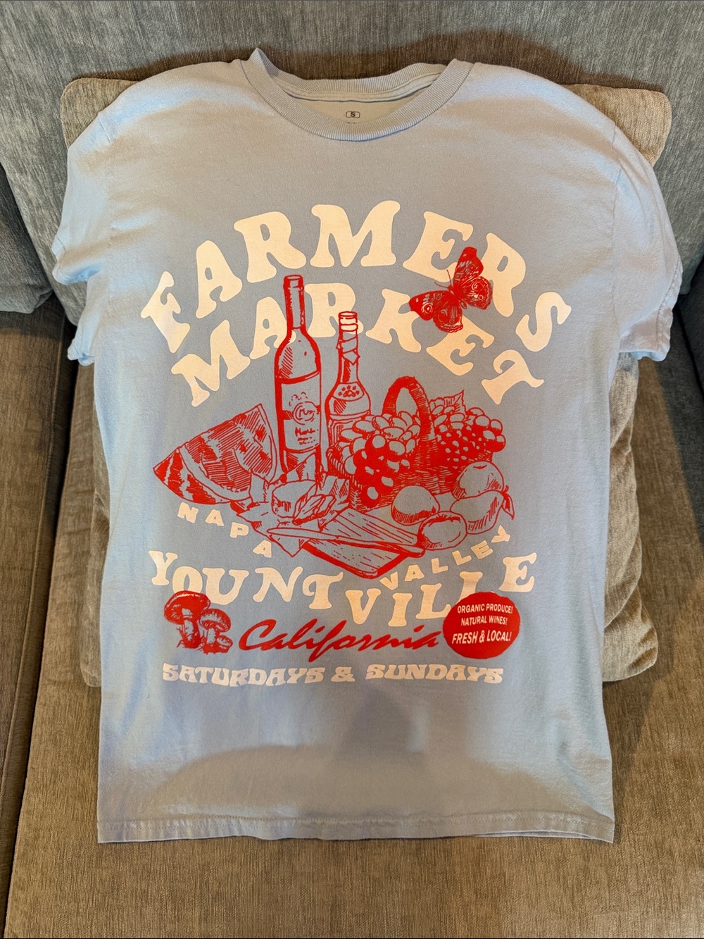 Ripple Junction “Farmer’s Market” t-shirt in Small. Like brand new! Never worn!